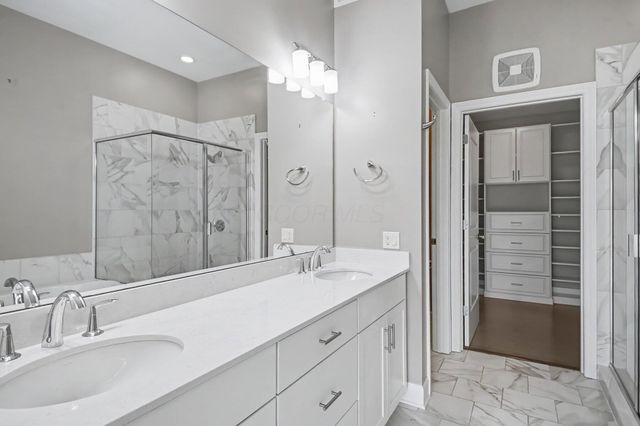 828 Bobcat Avenue, 404, Columbus, OH 43212