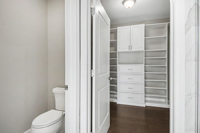 828 Bobcat Avenue, 404, Columbus, OH 43212