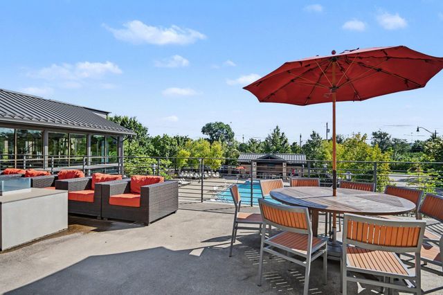 828 Bobcat Avenue, 404, Columbus, OH 43212