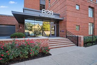 828 Bobcat Avenue, 404, Columbus, OH 43212