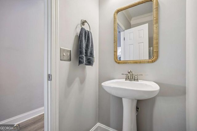 300 Crown Vetch Lane, Alpharetta, GA 30005