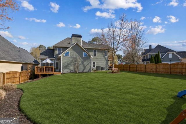 300 Crown Vetch Lane, Alpharetta, GA 30005