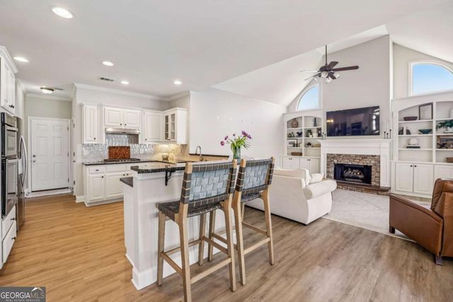 300 Crown Vetch Lane, Alpharetta, GA 30005