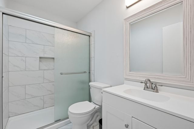 351 NW Canterbury Circle, Fort Walton Beach, FL 32548