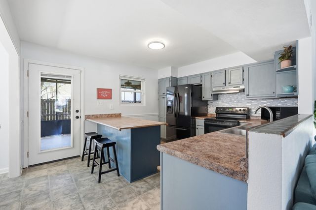 351 NW Canterbury Circle, Fort Walton Beach, FL 32548