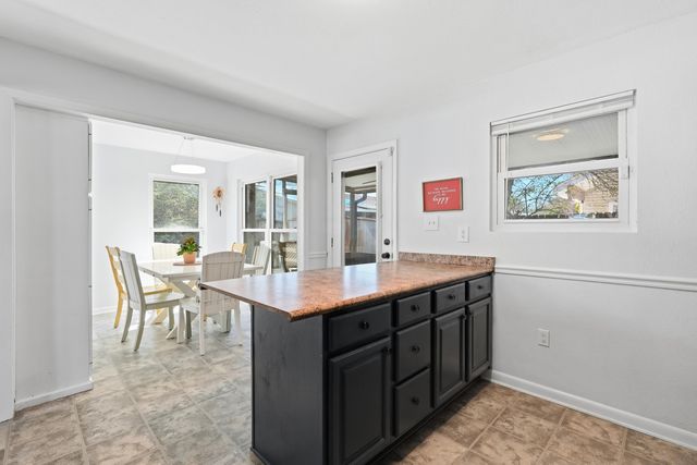 351 NW Canterbury Circle, Fort Walton Beach, FL 32548