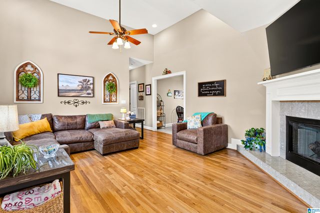 238 MAGNOLIA CIRCLE, Warrior, AL 35180