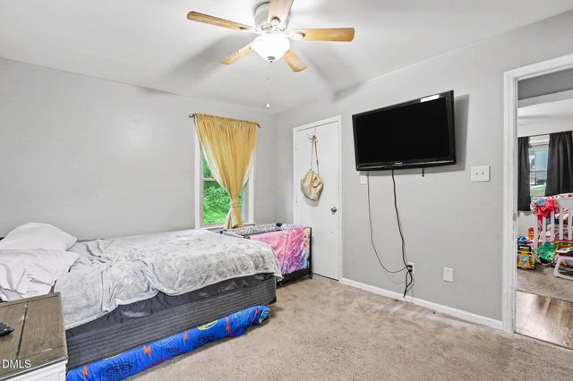 479 Ridgecrest Trail, Henderson, NC 27537