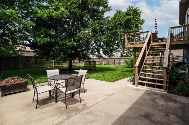 406 BRIAR Lane, Kearney, MO 64060