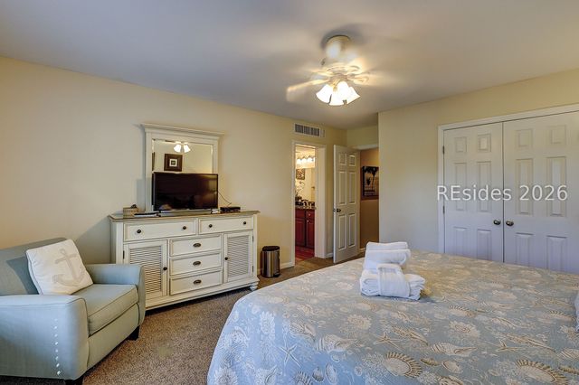 101 Lighthouse Rd Apt 2229, Hilton Head Island, SC 29928