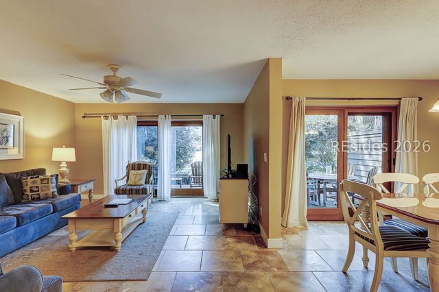 101 Lighthouse Rd Apt 2229, Hilton Head Island, SC 29928