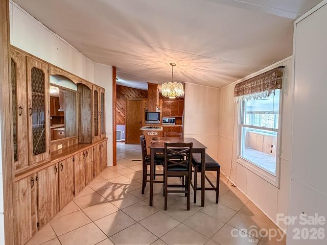 2746 Orangewood Lane, Newton, NC 28658