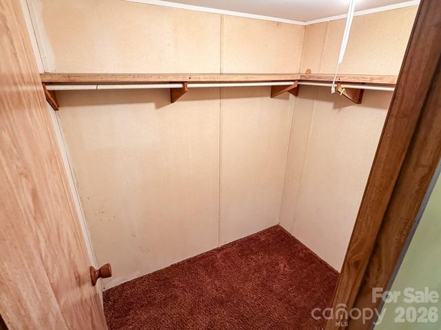 2746 Orangewood Lane, Newton, NC 28658