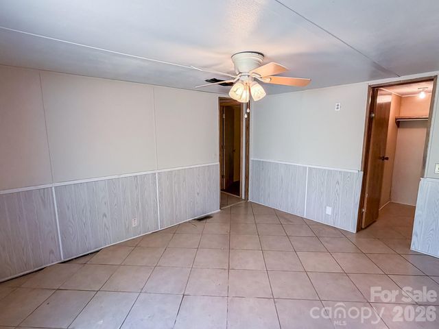 2746 Orangewood Lane, Newton, NC 28658