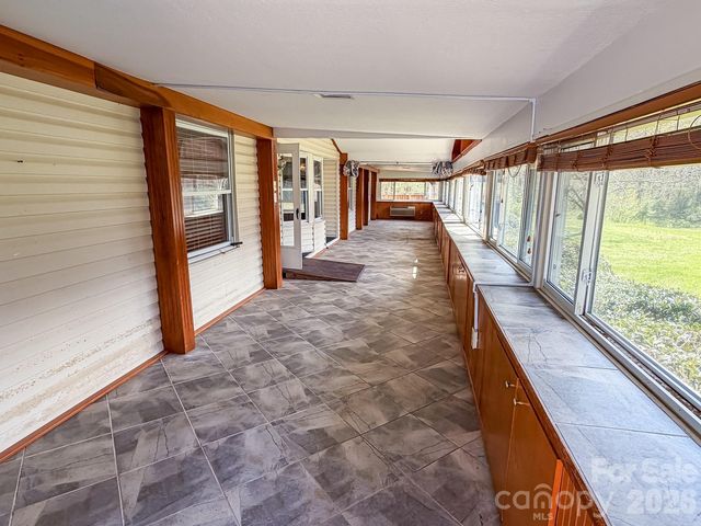 2746 Orangewood Lane, Newton, NC 28658