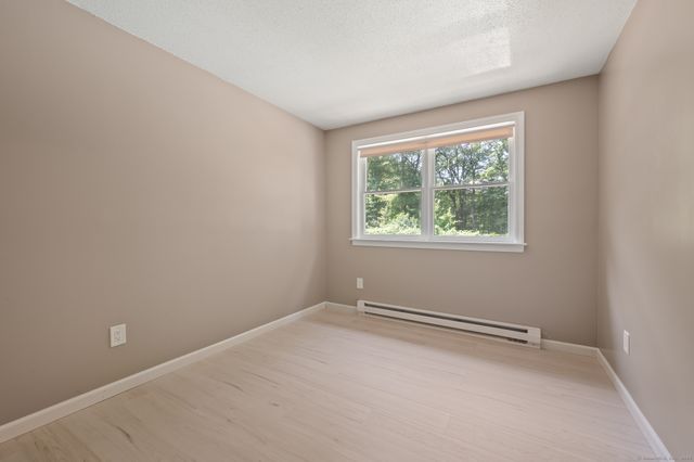 212 Rockwell Avenue, Bristol, CT 06010