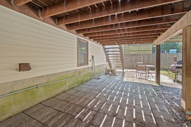 212 Rockwell Avenue, Bristol, CT 06010