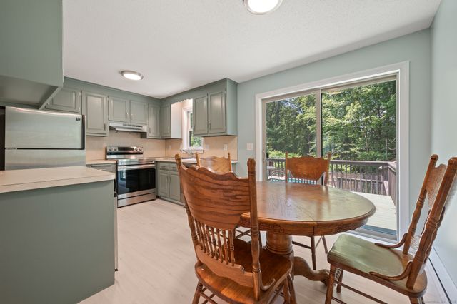 212 Rockwell Avenue, Bristol, CT 06010