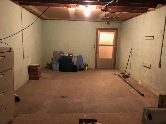 609 S Rainbow Drive, Clare, MI 48617