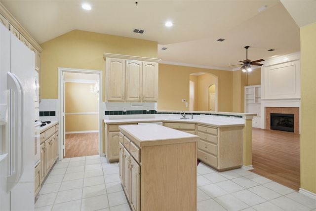 3208 Bridle Lane, Grapevine, TX 76051