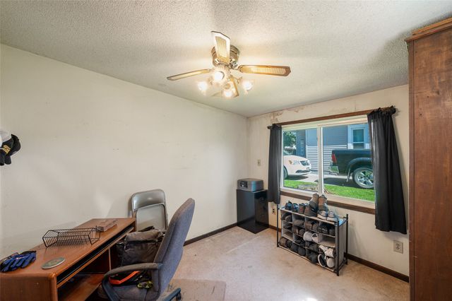 240 Park Street, Grinnell, IA 50112