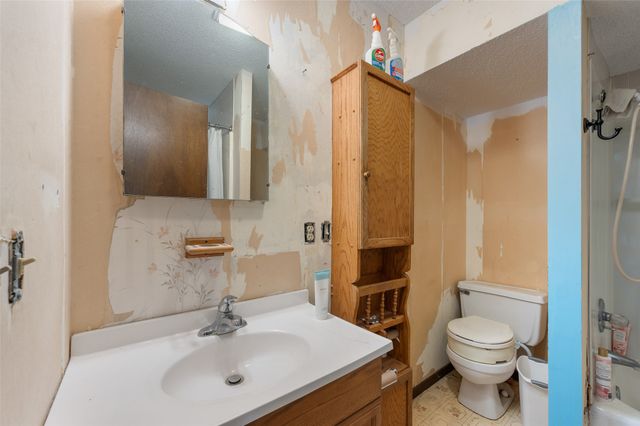 240 Park Street, Grinnell, IA 50112
