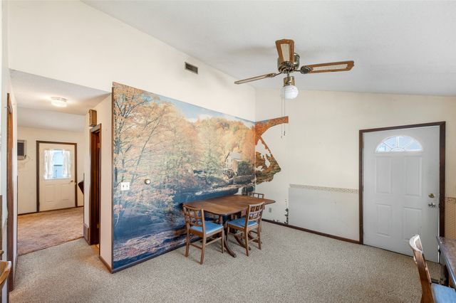 240 Park Street, Grinnell, IA 50112