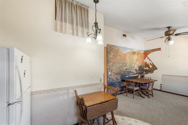 240 Park Street, Grinnell, IA 50112