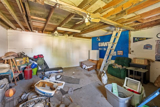 240 Park Street, Grinnell, IA 50112