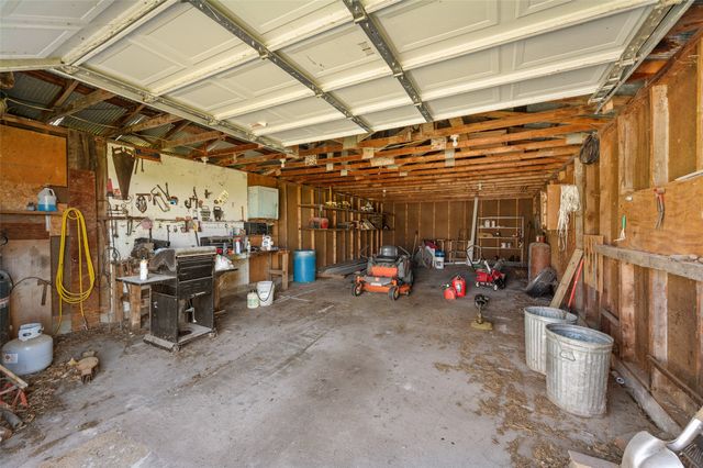 240 Park Street, Grinnell, IA 50112