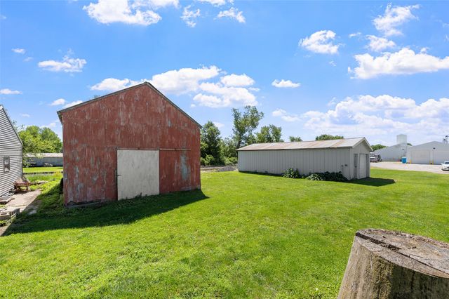 240 Park Street, Grinnell, IA 50112