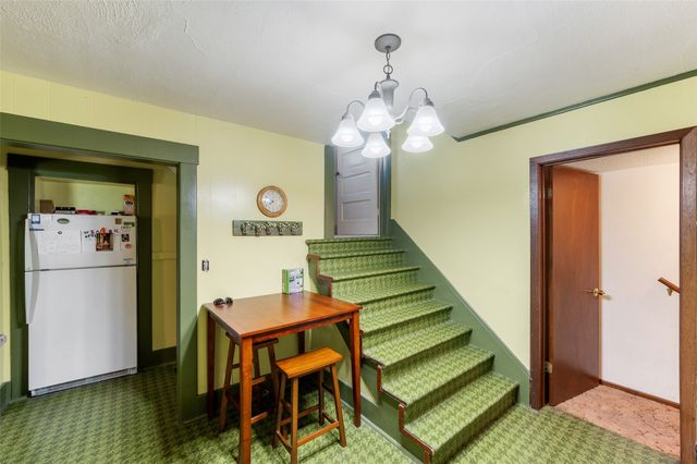 240 Park Street, Grinnell, IA 50112