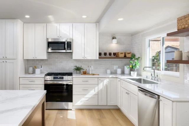 1845 Thomas Ave, San Diego, CA 92109