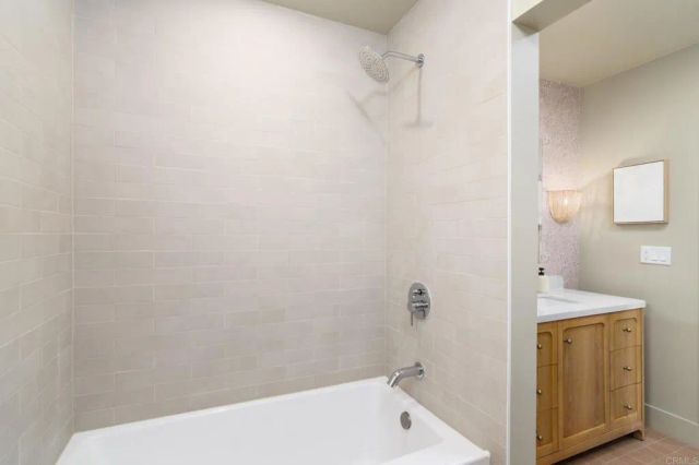 1845 Thomas Ave, San Diego, CA 92109