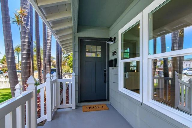 1845 Thomas Ave, San Diego, CA 92109