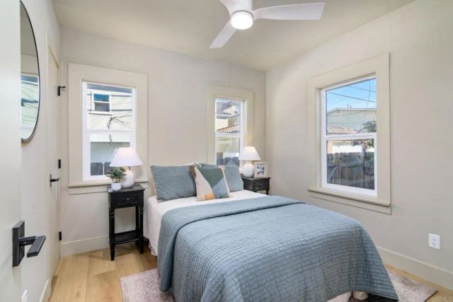 1845 Thomas Ave, San Diego, CA 92109