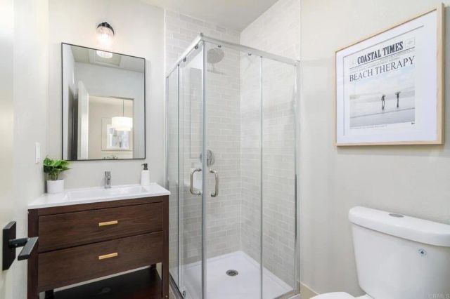 1845 Thomas Ave, San Diego, CA 92109