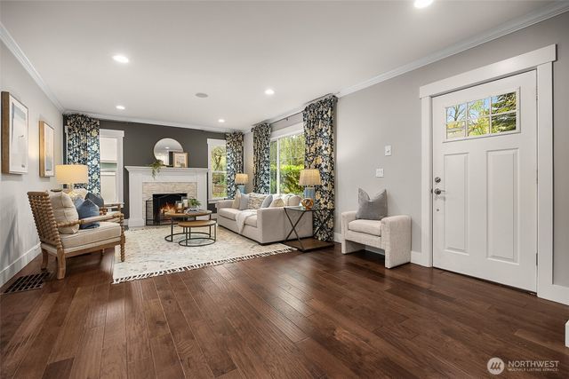 814 23rd Avenue E, Seattle, WA 98112