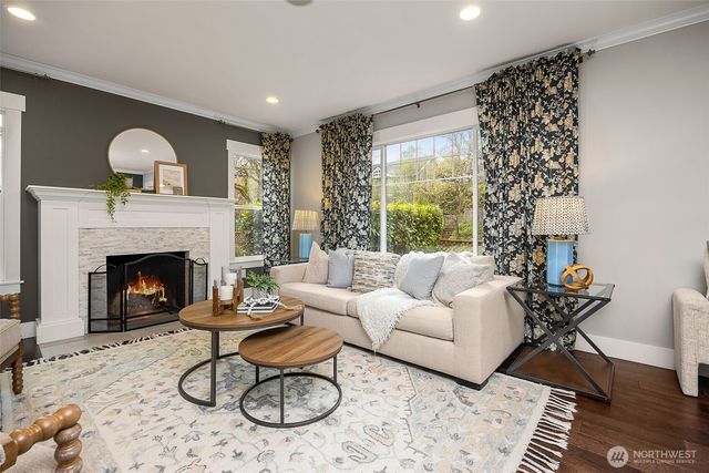 814 23rd Avenue E, Seattle, WA 98112