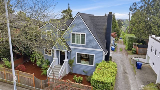 814 23rd Avenue E, Seattle, WA 98112