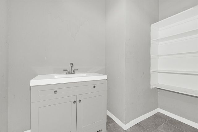 1004 Bonnie Street, Houston, TX 77587