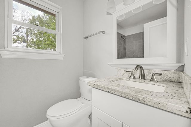 1004 Bonnie Street, Houston, TX 77587
