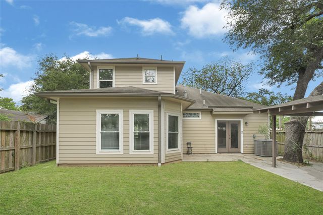 1004 Bonnie Street, Houston, TX 77587