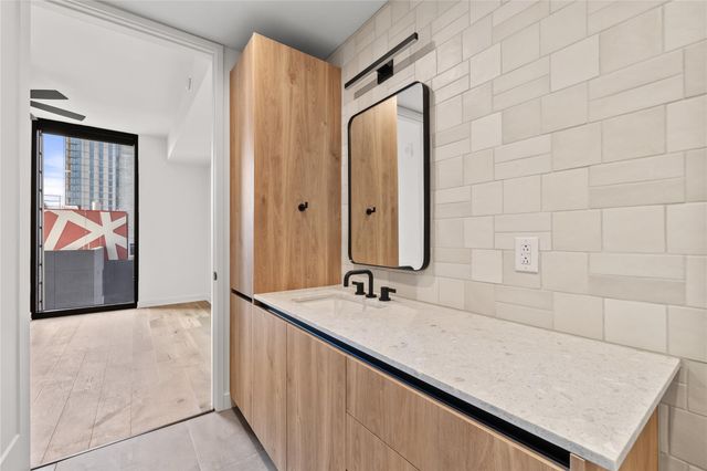 84 East Ave 1608, Austin, TX 78701