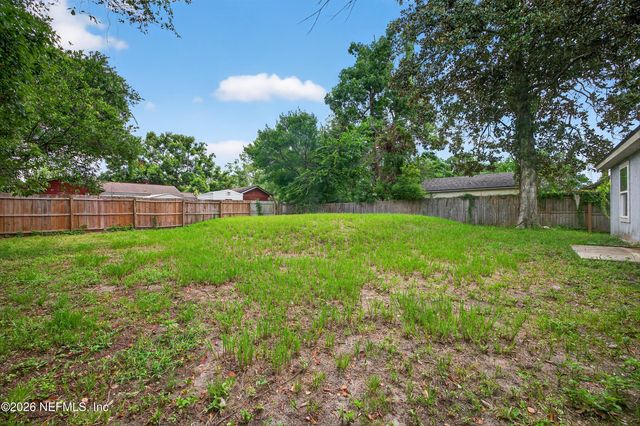 5315 COLONIAL Avenue, Jacksonville, FL 32210