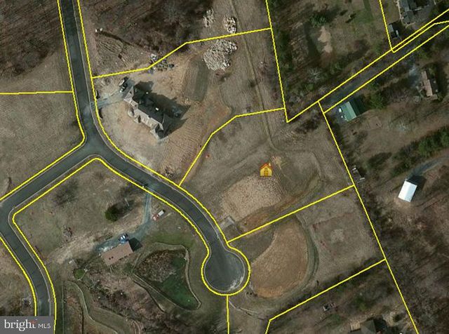 2212 S MELROSE LN, Bethlehem, PA 18015