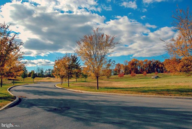 2212 S MELROSE LN, Bethlehem, PA 18015