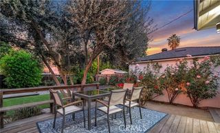22529 Clarendon, Woodland Hills (los Angeles), CA 91367