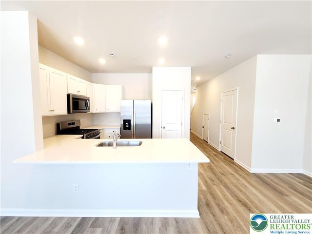 1104 Martin Road, Upper Macungie Twp, PA 18031