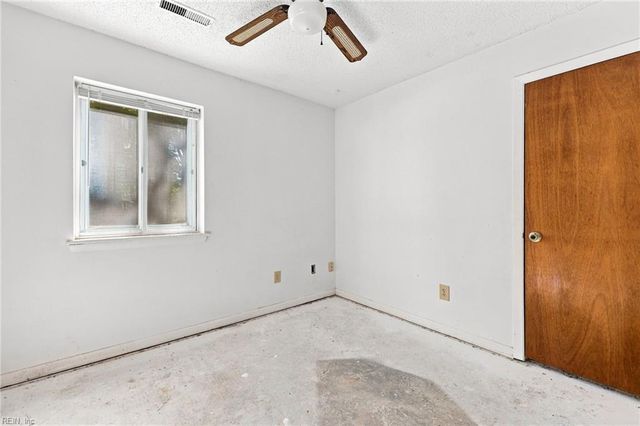 1709 Placid CT, Virginia Beach, VA 23453